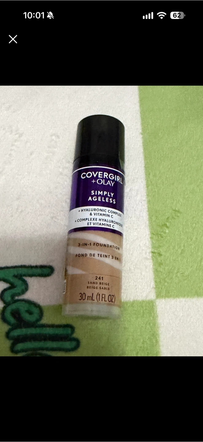 Covergirl + Olay 🏈