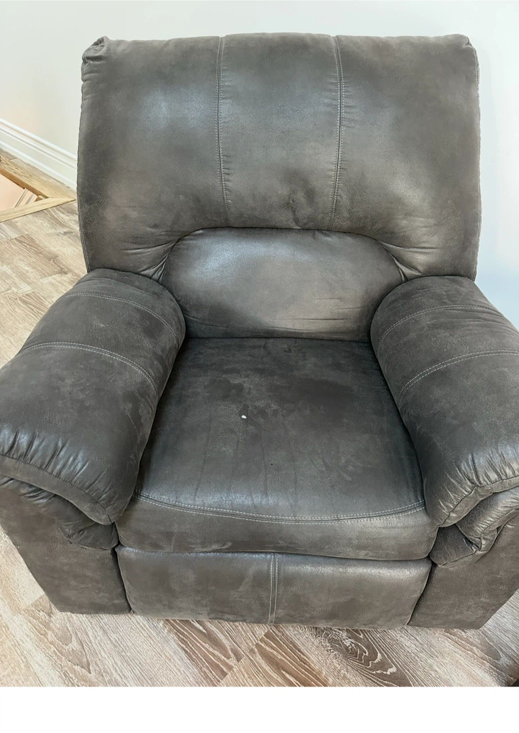 Grey Ashly Recliner Chair