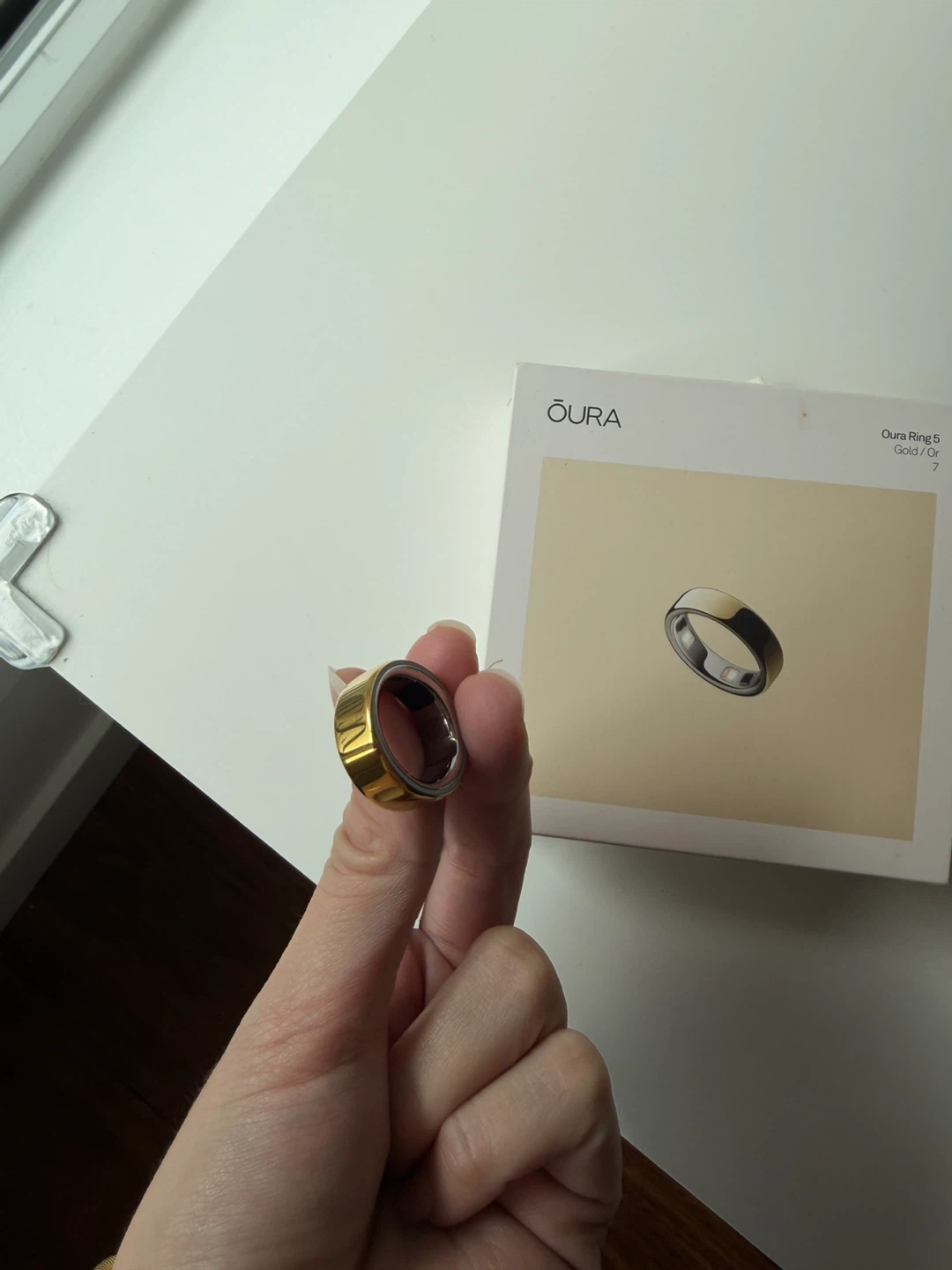 Oura Ring 4 Gold Size 6 - photo 2