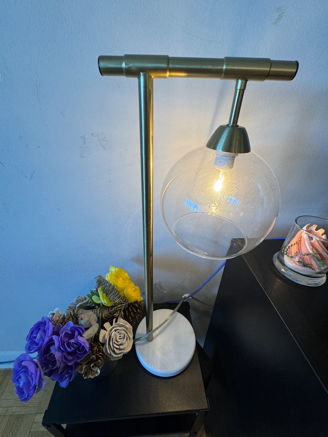 Modern Gold and Glass Globe Table Lamp - photo 2