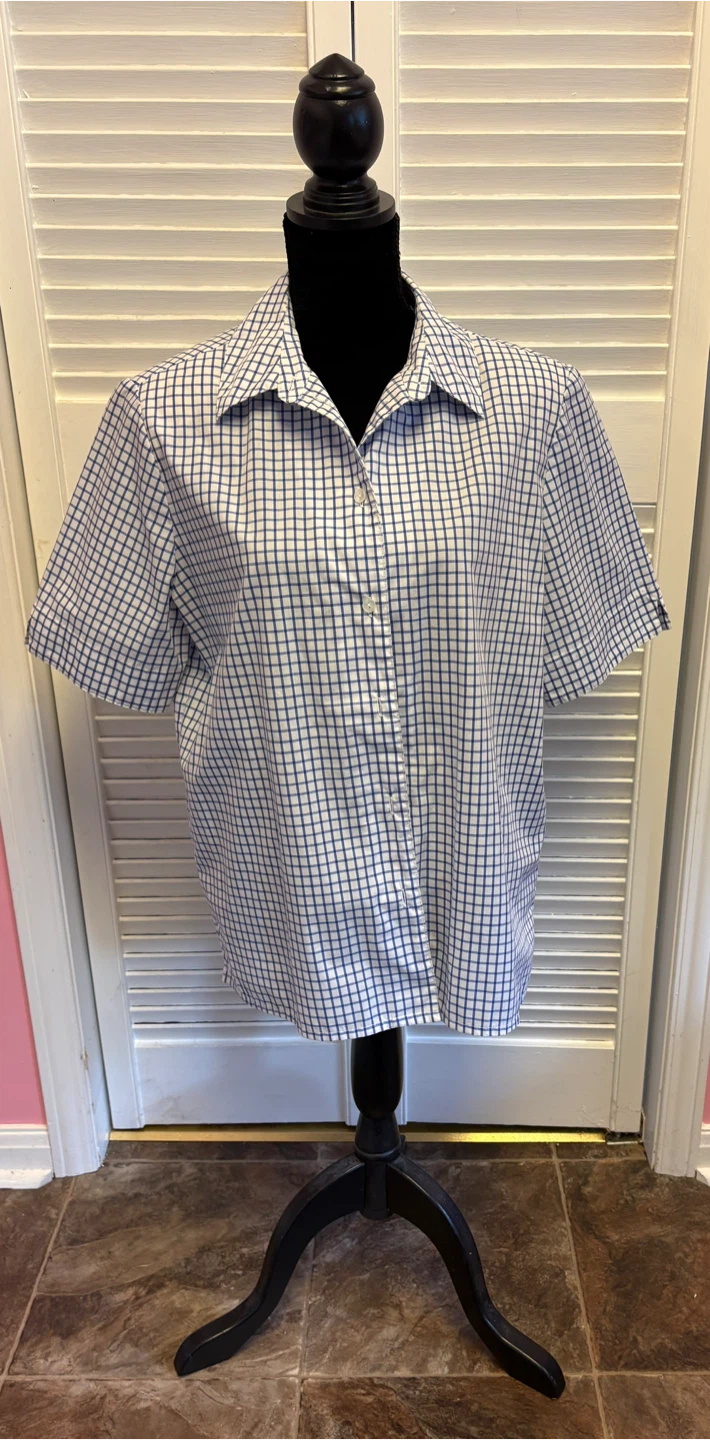 ✨✨Alia Sport Plaid Button-Up Shirt
