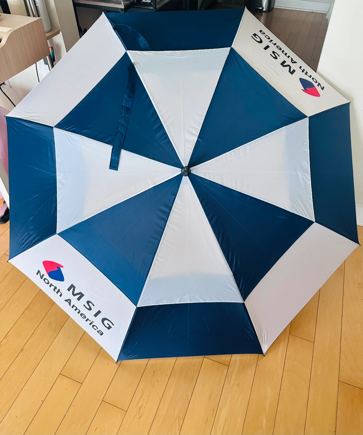 4ft Wide Umbrella