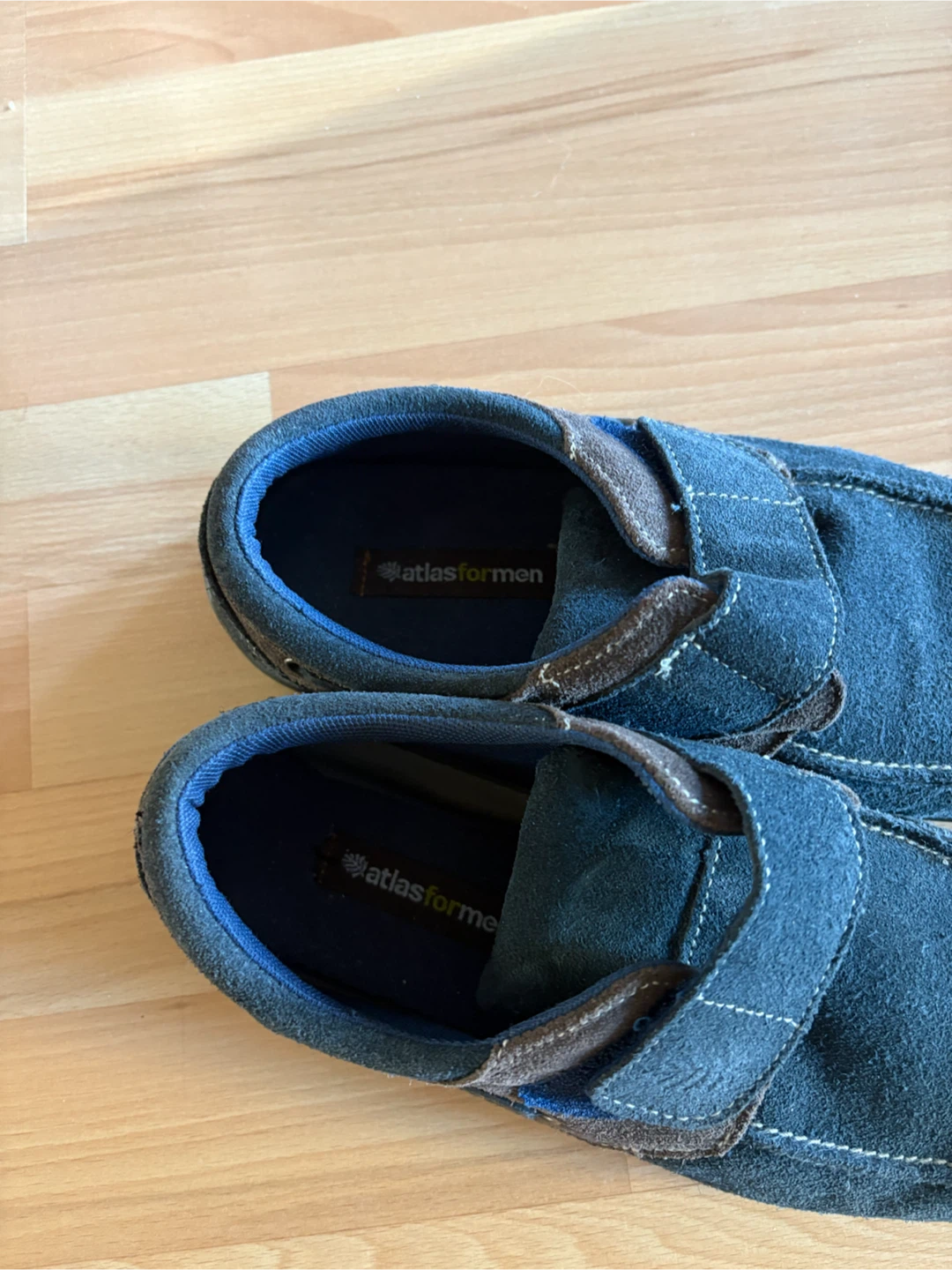 Men’s Shoes Size 40 $5 firm  🏈 - photo 3