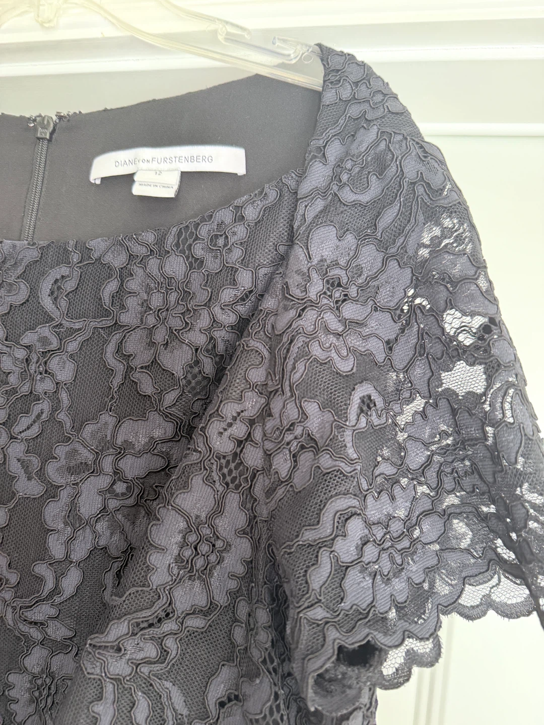 DVF black lace dress - photo 3
