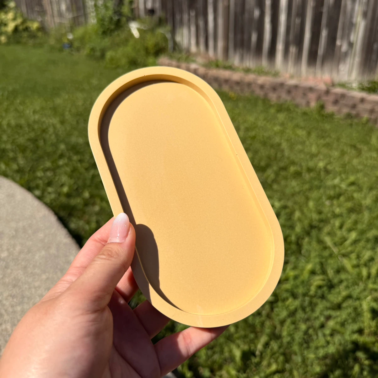 Latte Oval Concrete Tray 🏈 - photo 2