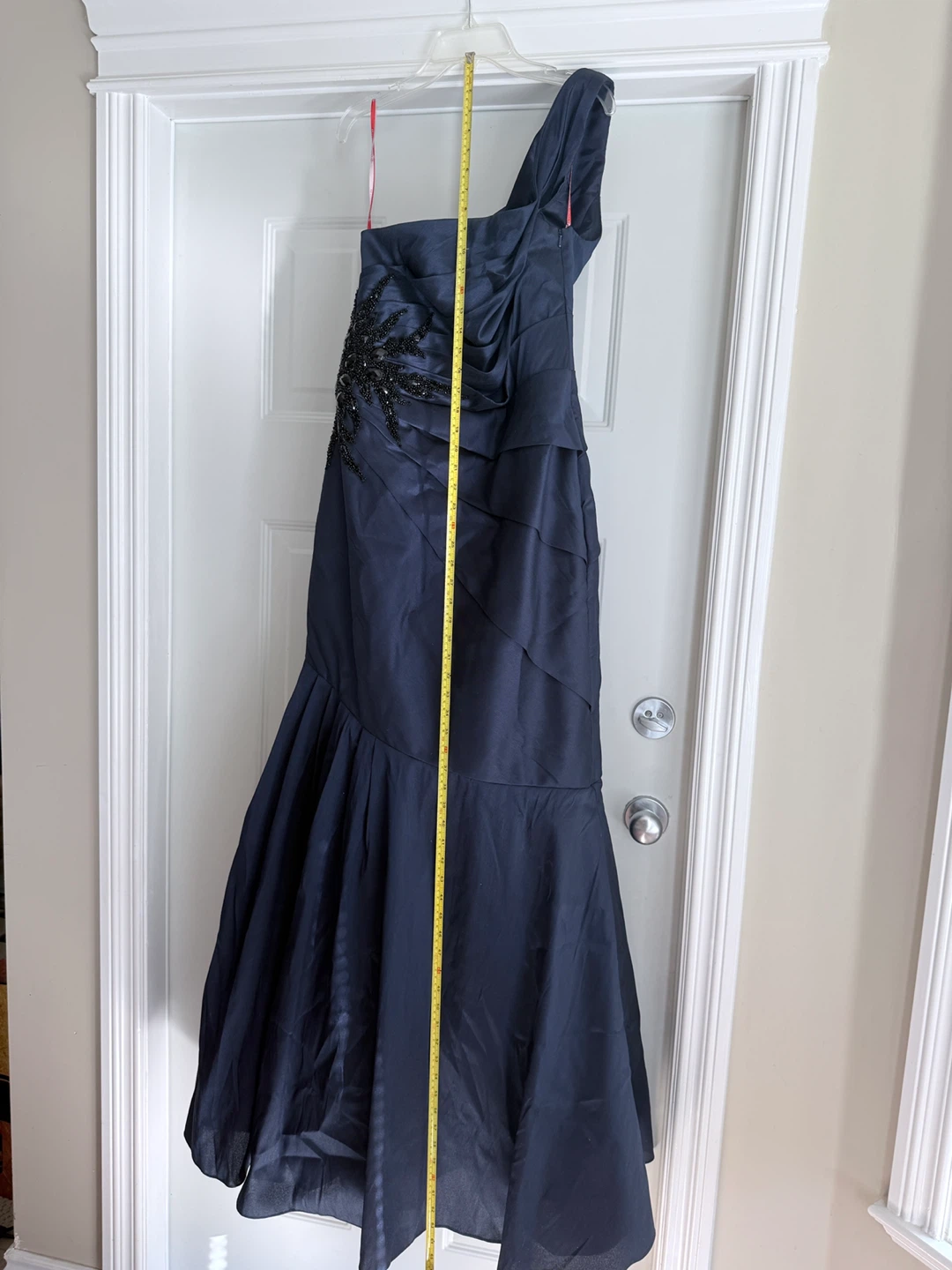 Monique Lhuillier One-Shoulder Gown - photo 4