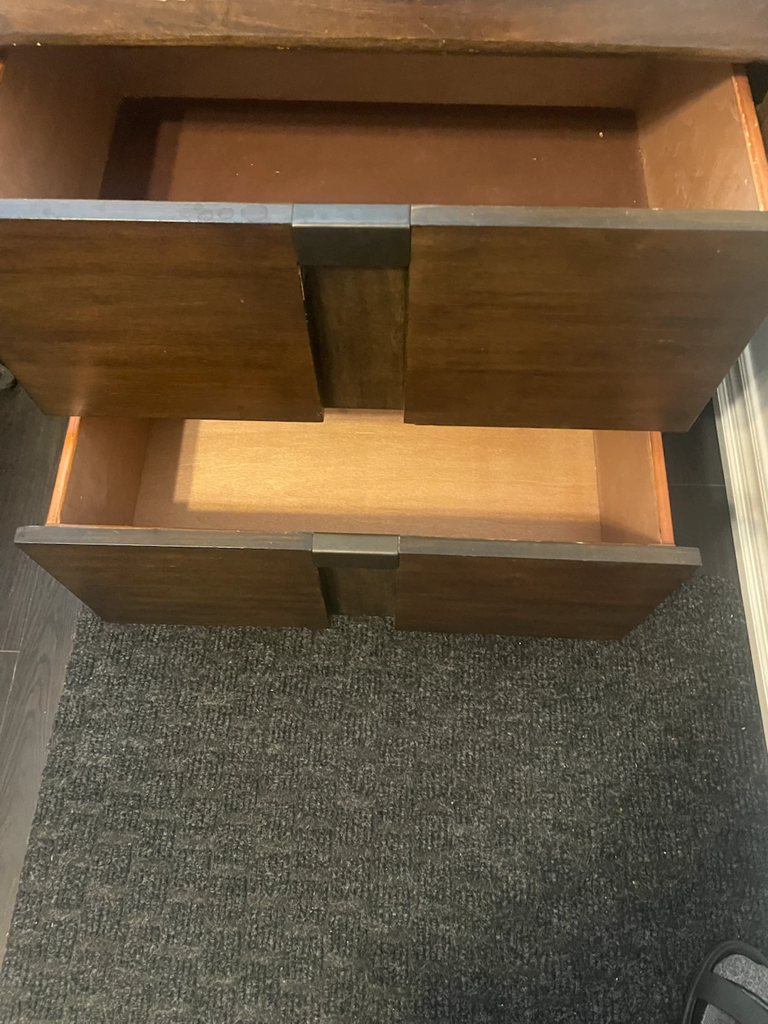 Dark Wood Bedroom Furniture Set