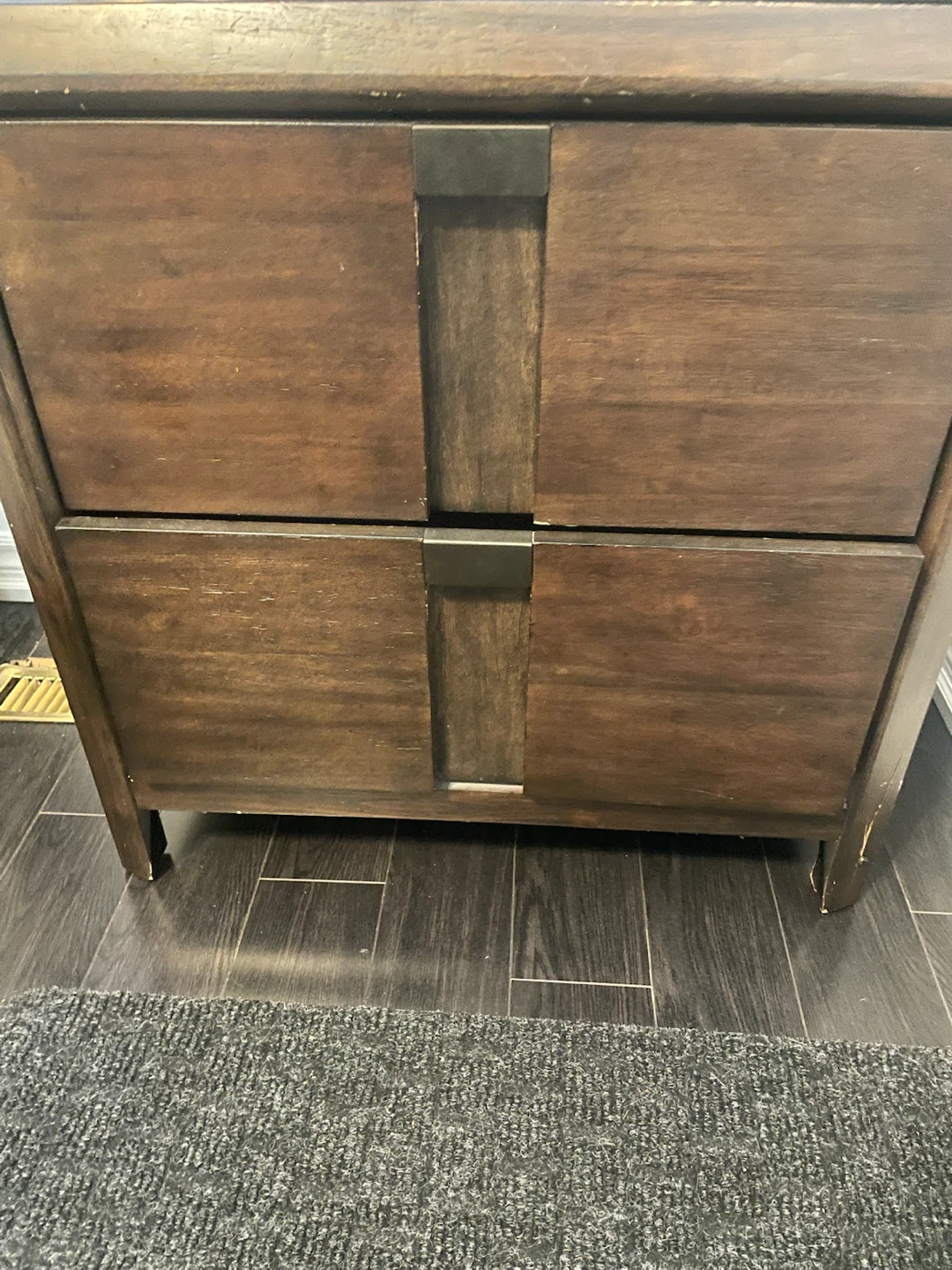 Dark Wood Bedroom Furniture Set - photo 2