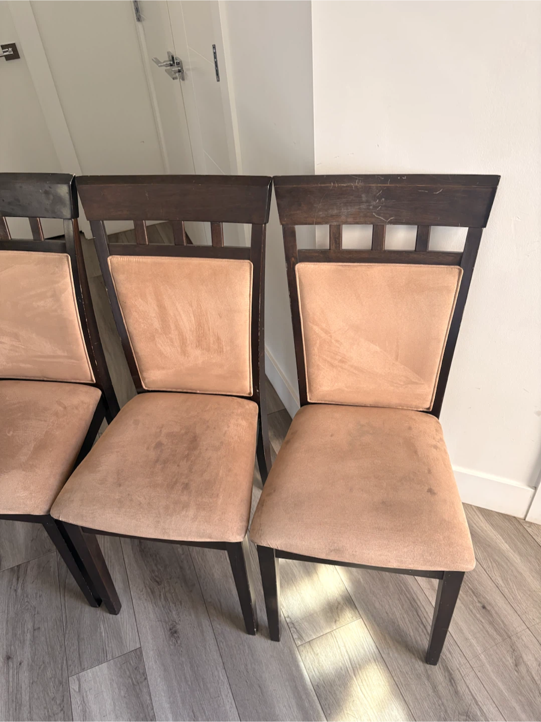 4 Dining Chairs - photo 2