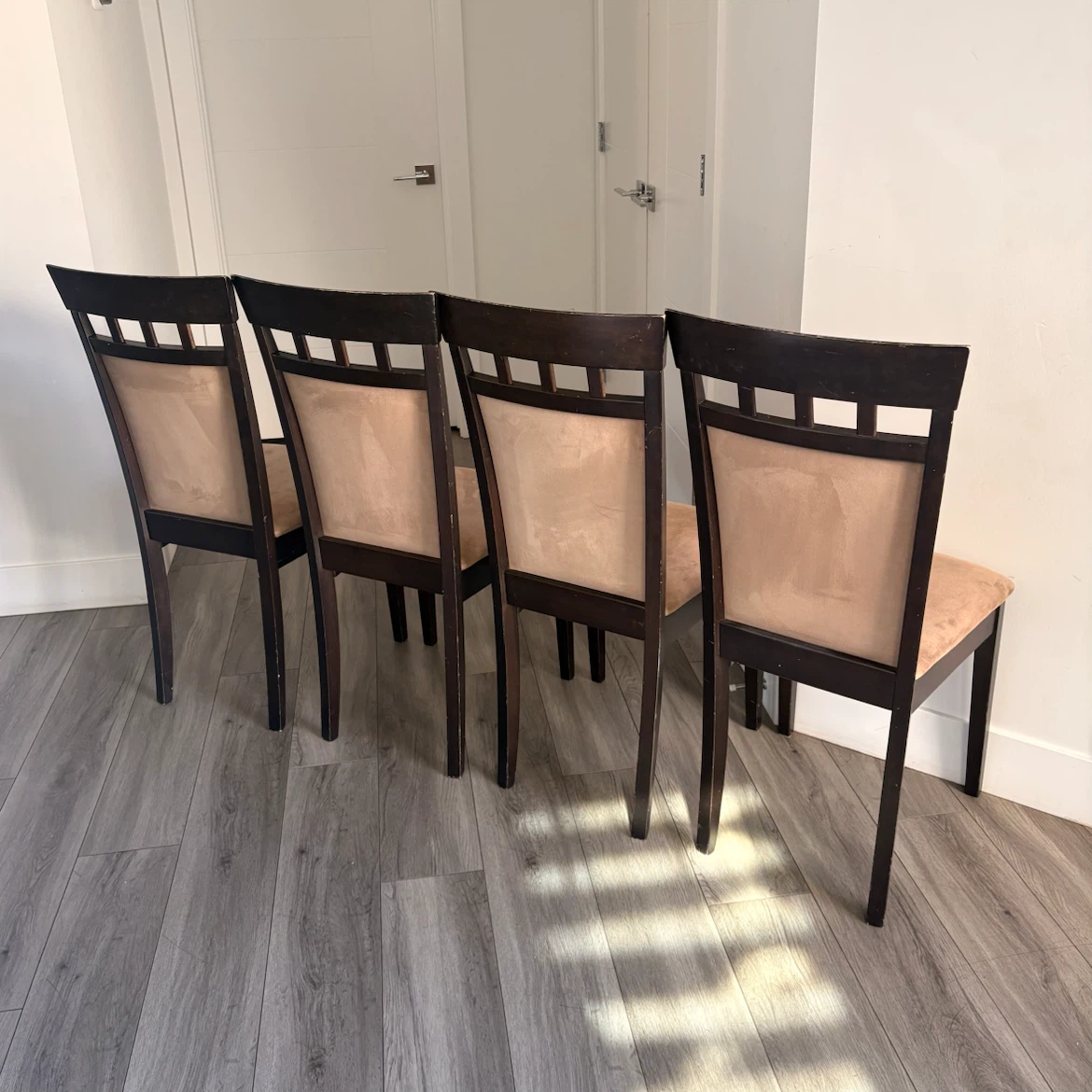 4 Dining Chairs - photo 4
