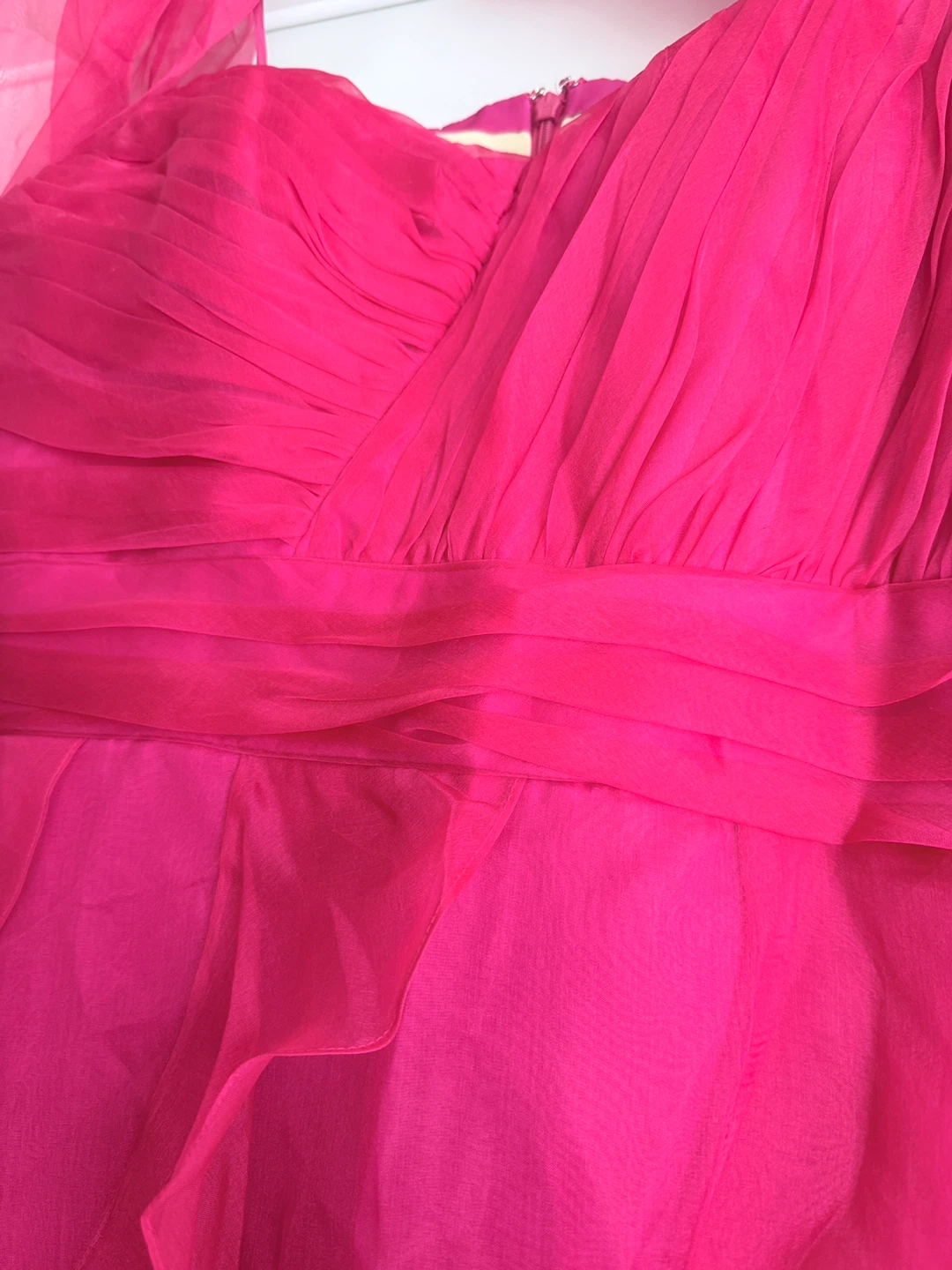 Fuchsia Ruffled Evening Gown - photo 4