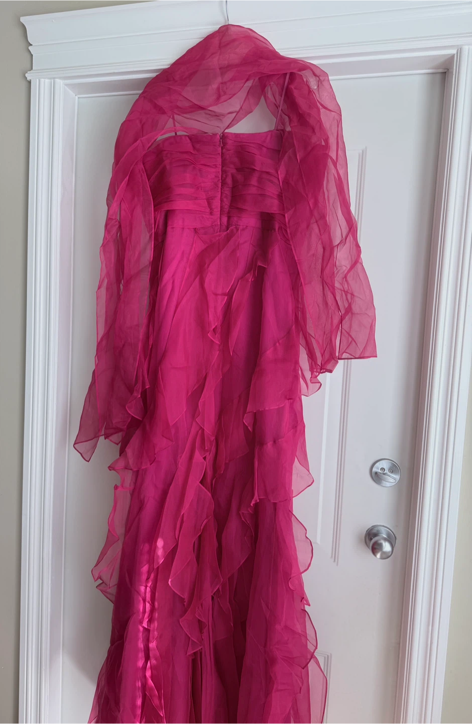 Fuchsia Ruffled Evening Gown - photo 5