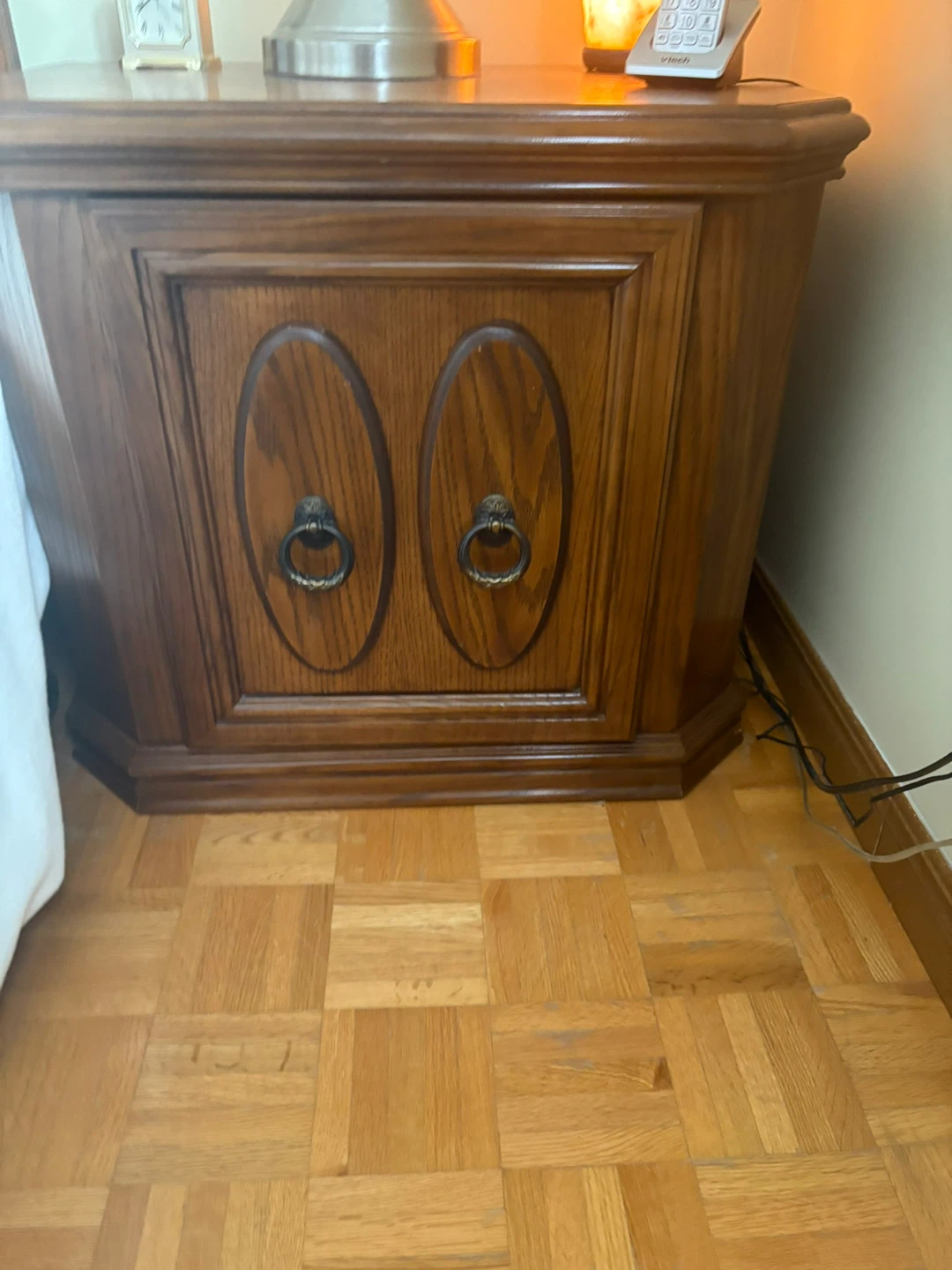Vintage Solid Wood bedroom set - photo 5