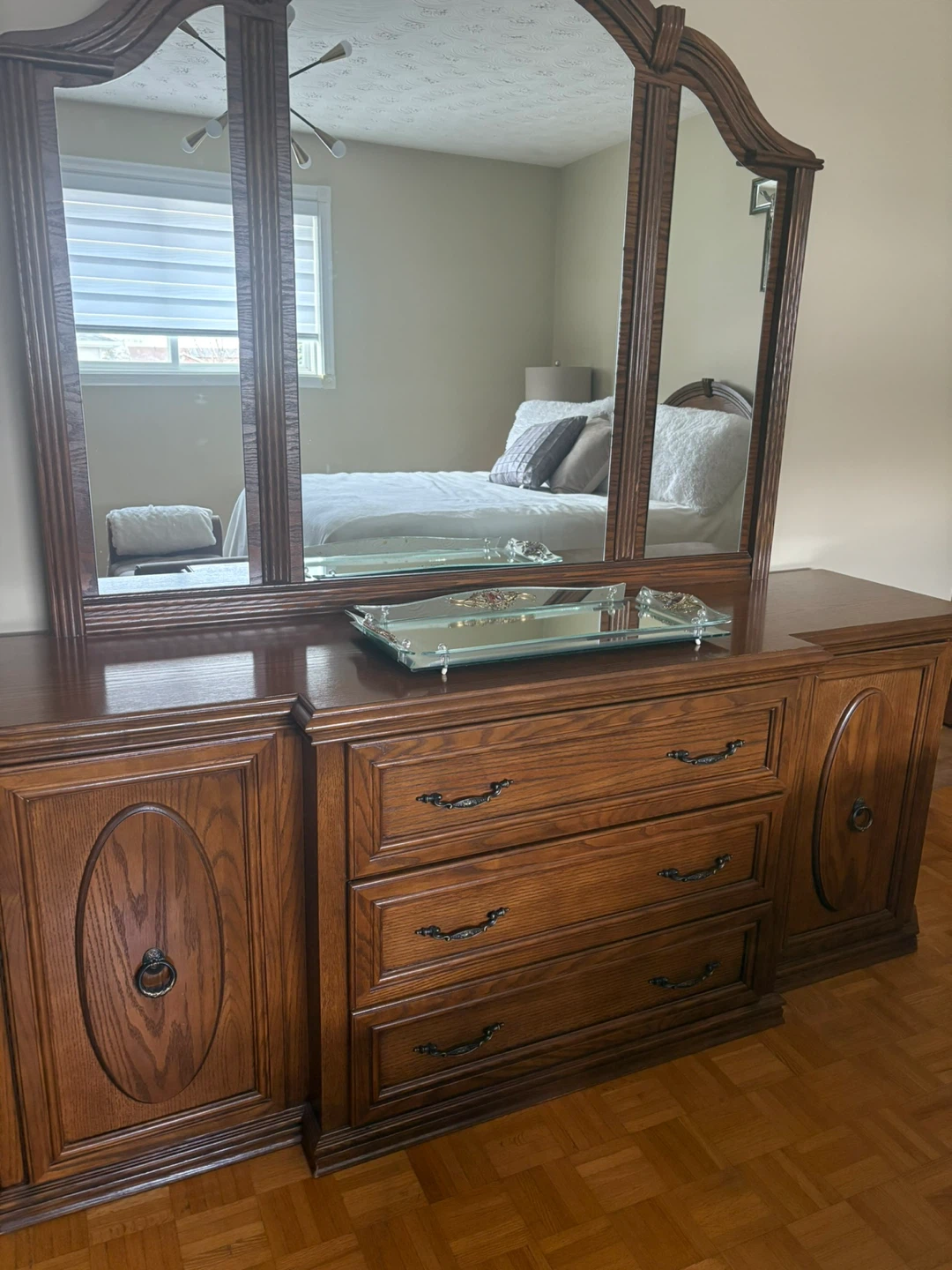Vintage Solid Wood bedroom set