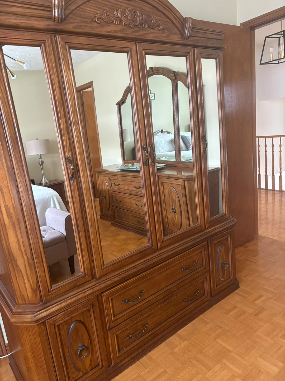 Vintage Solid Wood bedroom set - photo 4