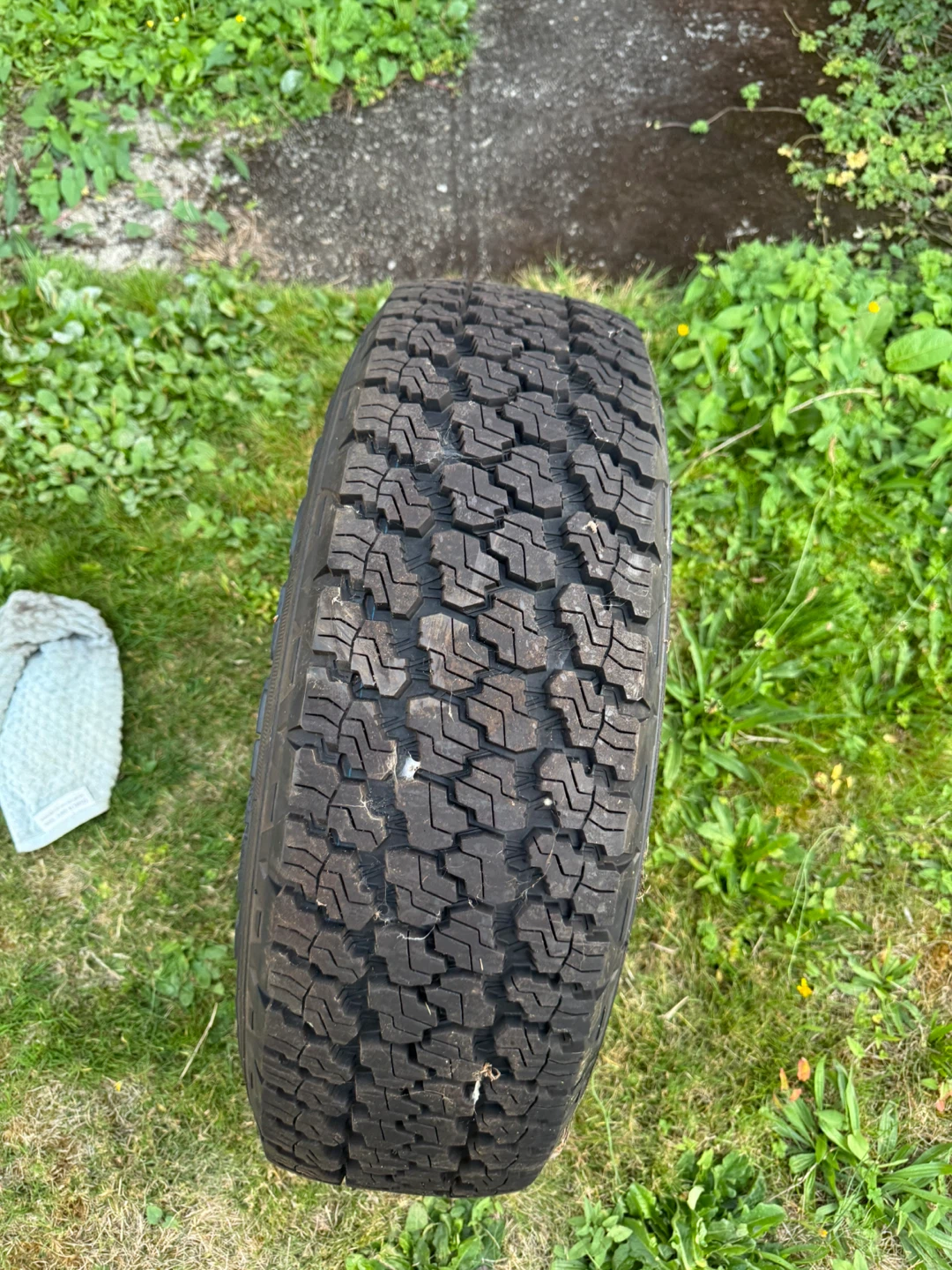 Goodyear Wrangler Tire on Jeep Rim - photo 3