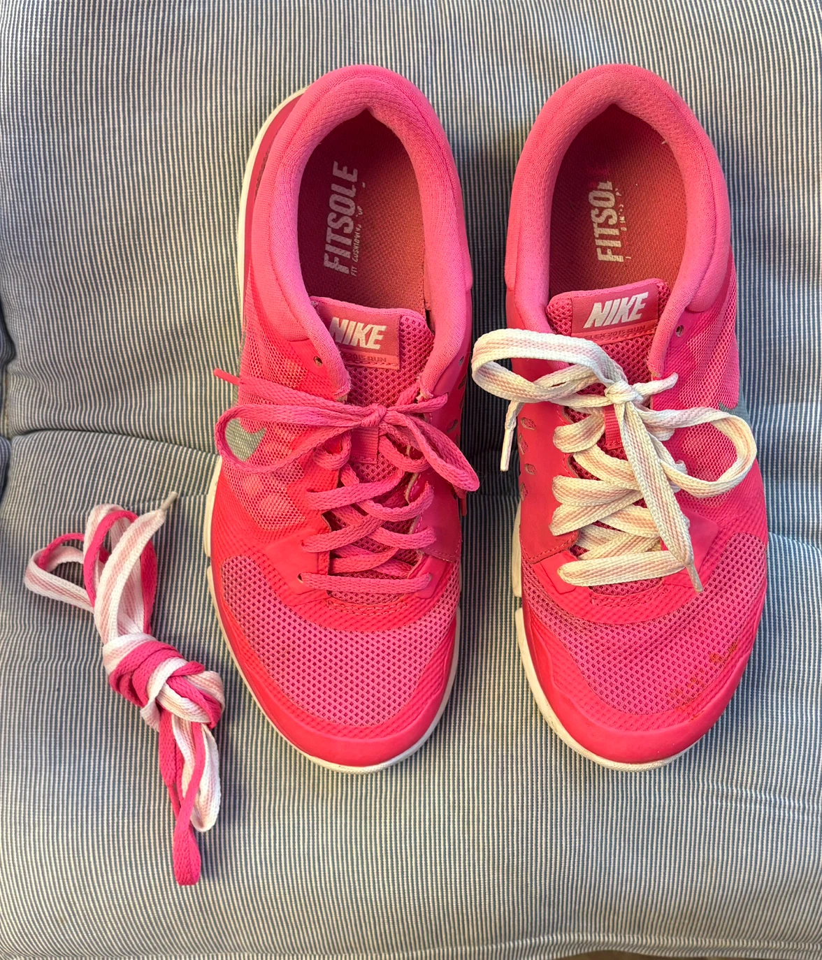 ✨✨Nike Flex 2015 Run Sneakers Pink 8.5