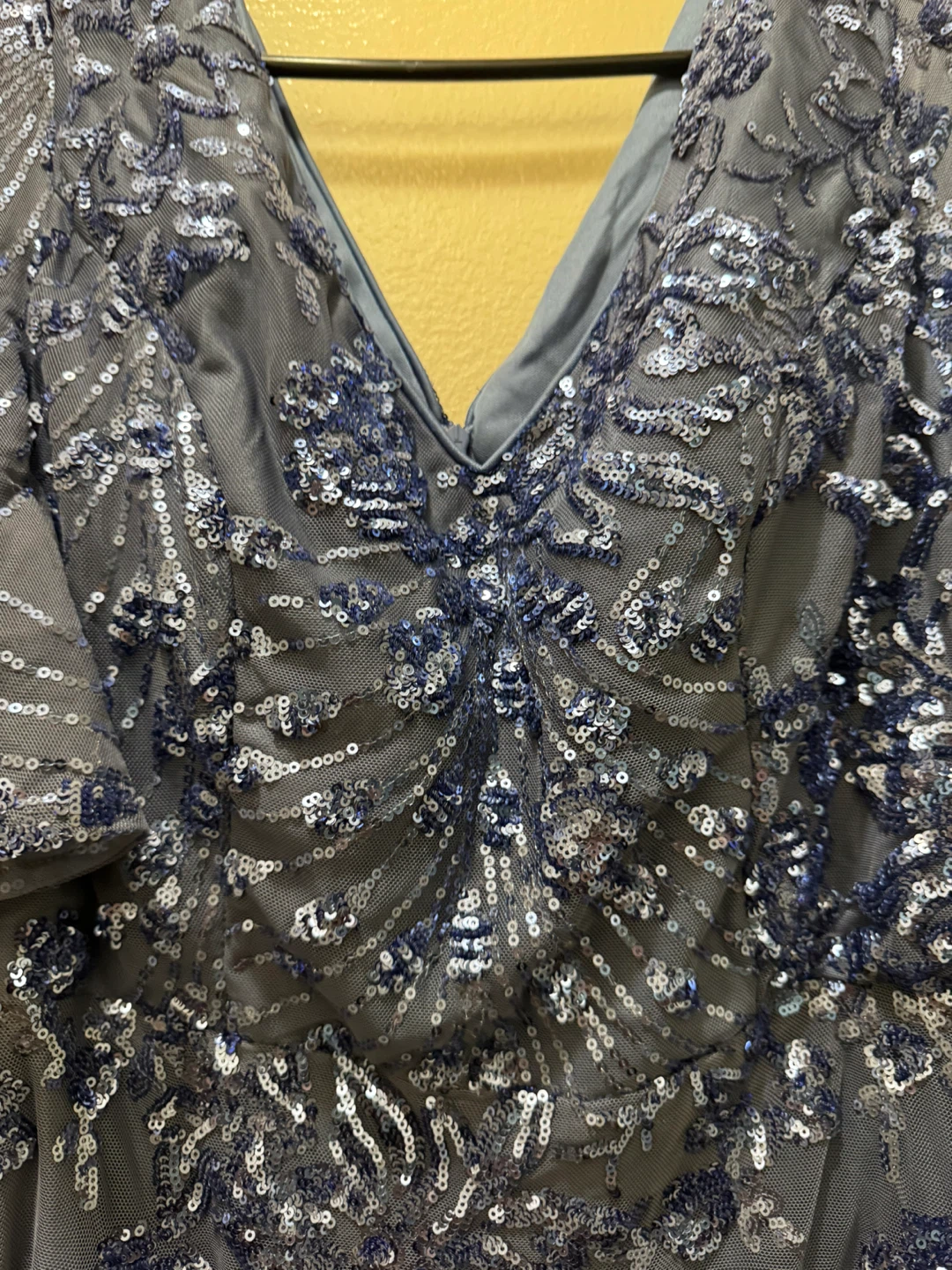Xuibol Blue Sequin V-Neck Dress 🏈 - photo 2