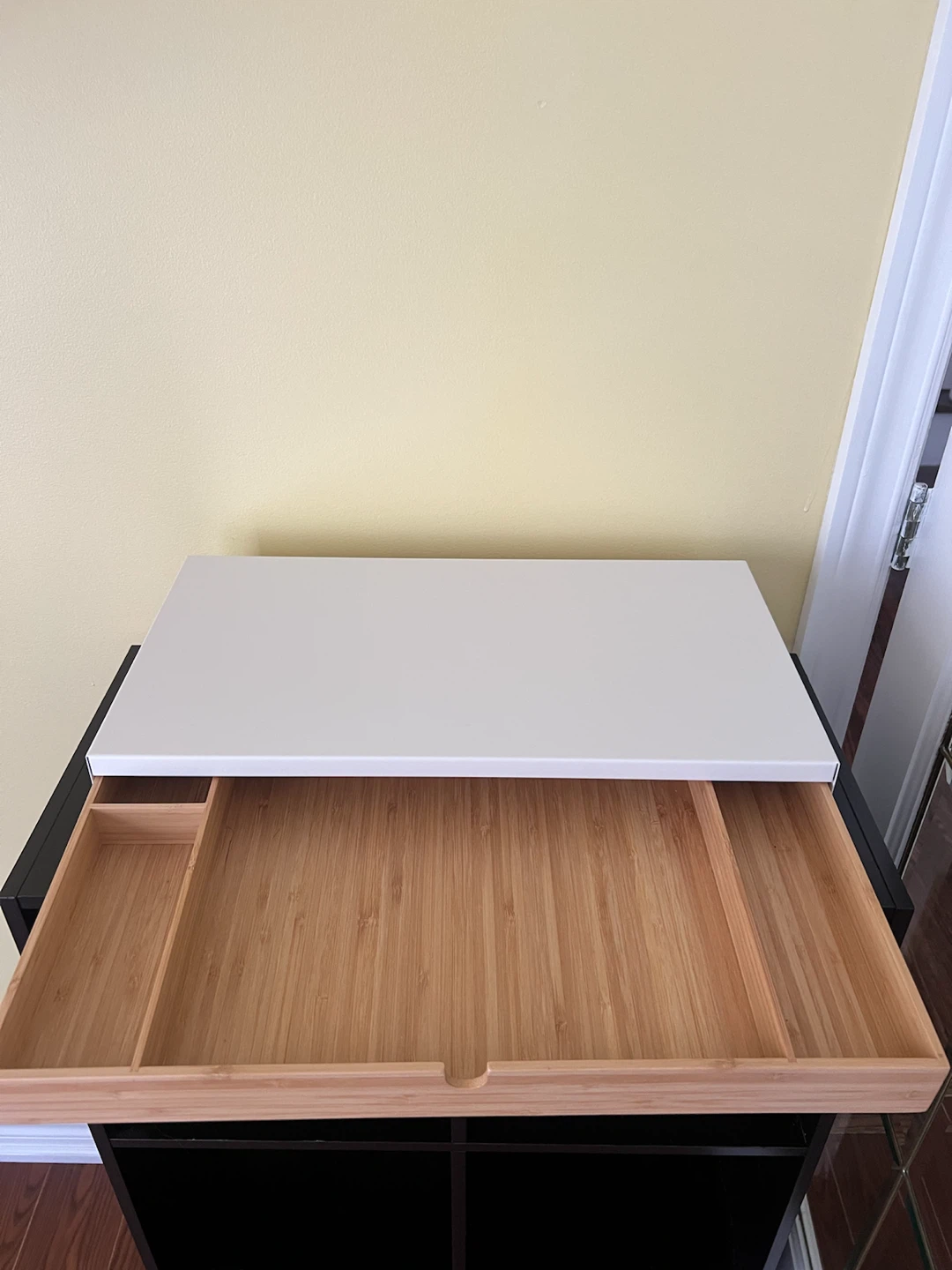 ELLOVEN Monitor stand with drawer, white