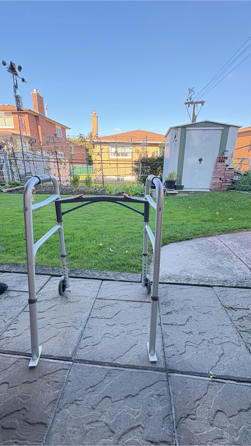 Medical Folding Mobility Walker with Wheels