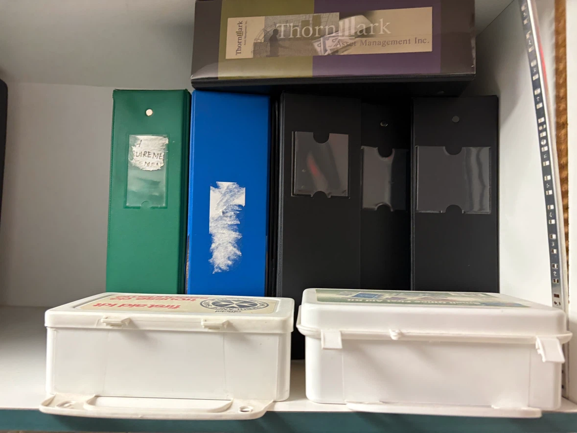 Assorted Three-Ring Binders - photo 2