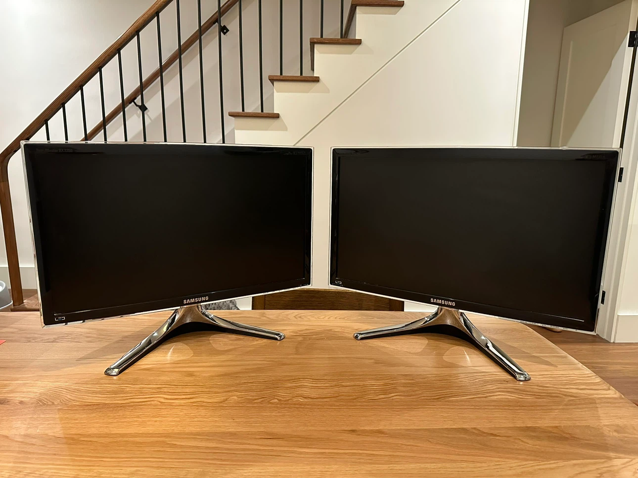 2x samsung 23" 1080p computer monitor
