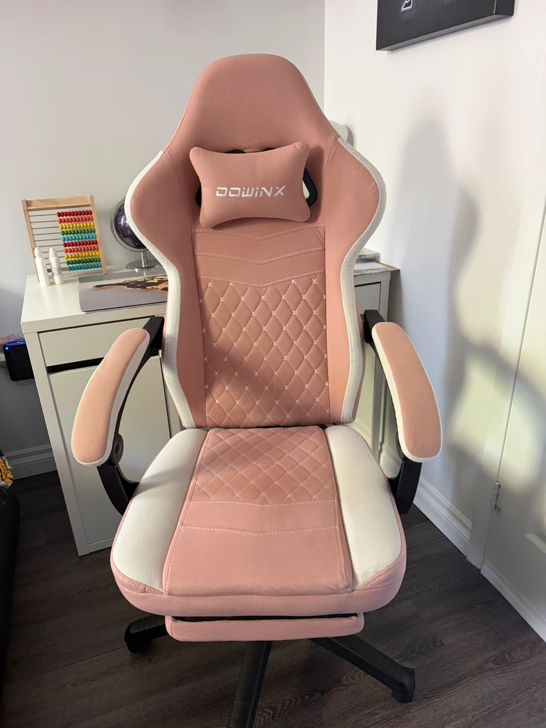 Dowinx Pink Gaming Chair - photo 4