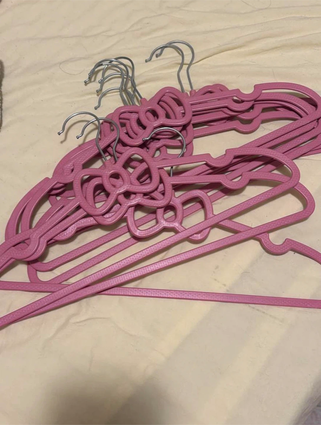 Set of 510Hello Kitty pink clothes hangers🏈