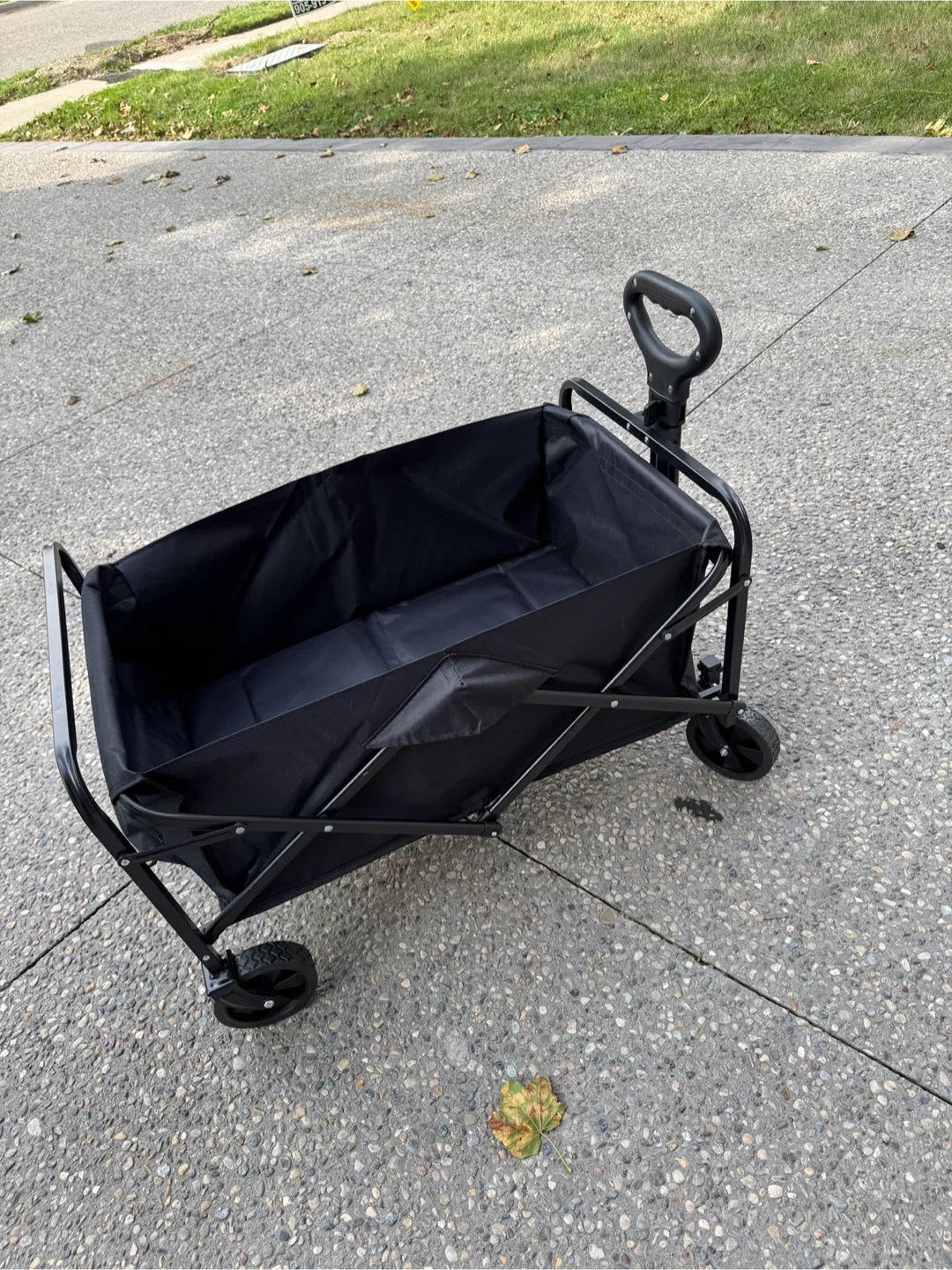 🏈 new Collapsible Utility Wagon - photo 5