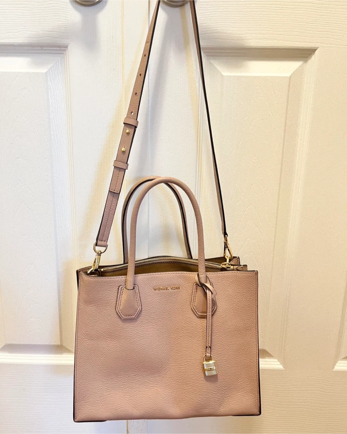 Michael Kors Leather Handbag 🏈 - photo 2