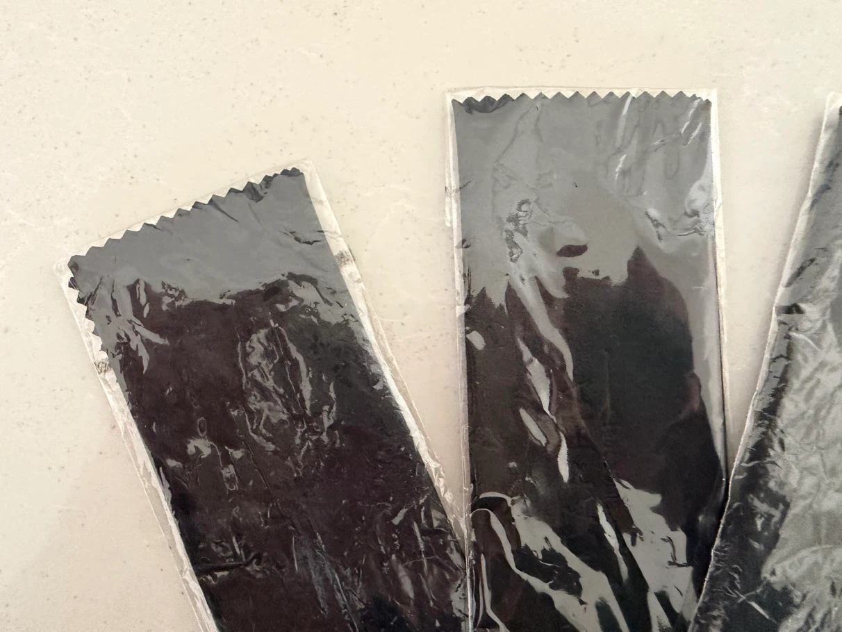 🏈Four Microfibre Sunglasses/Glasses Cleaning Cloths - photo 2