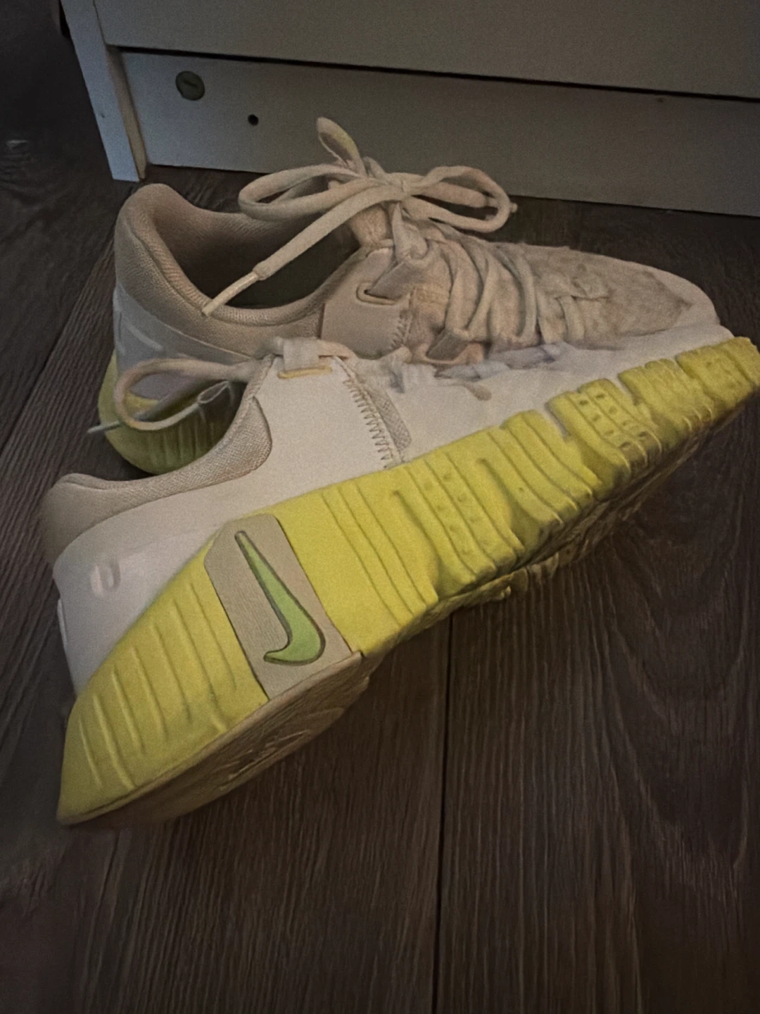 Nike Free Metcon Shoes - Women's Size 6 🏈 - photo 3