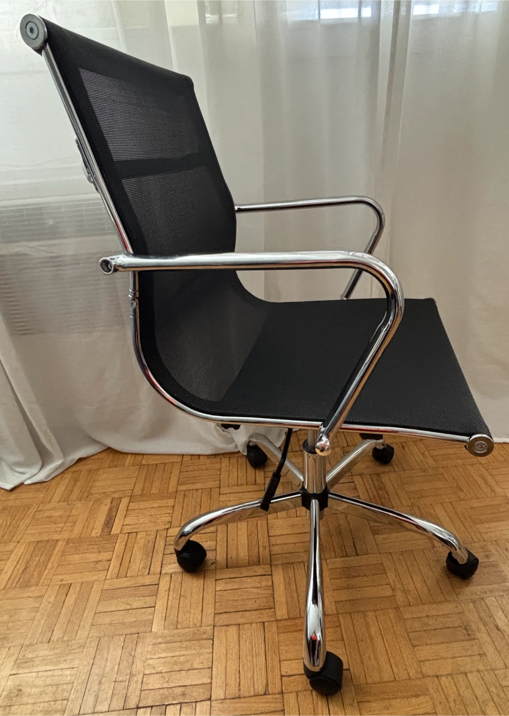Nicer Interior Executive Office Chair - photo 3