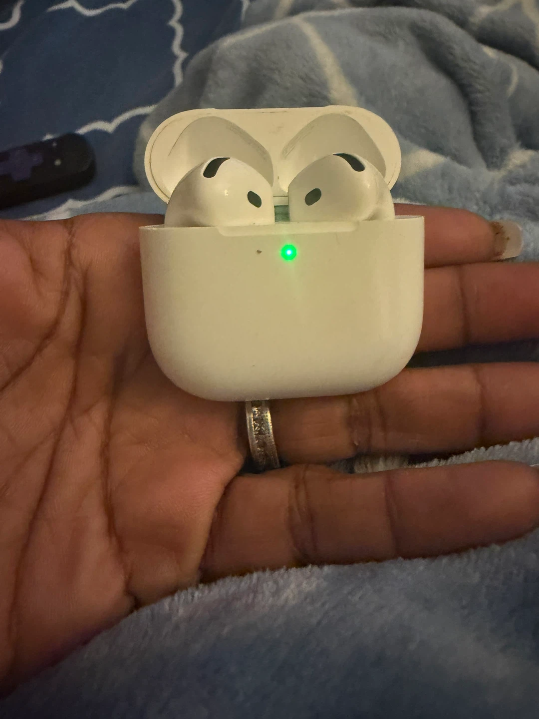 Apple AirPods Pro 7