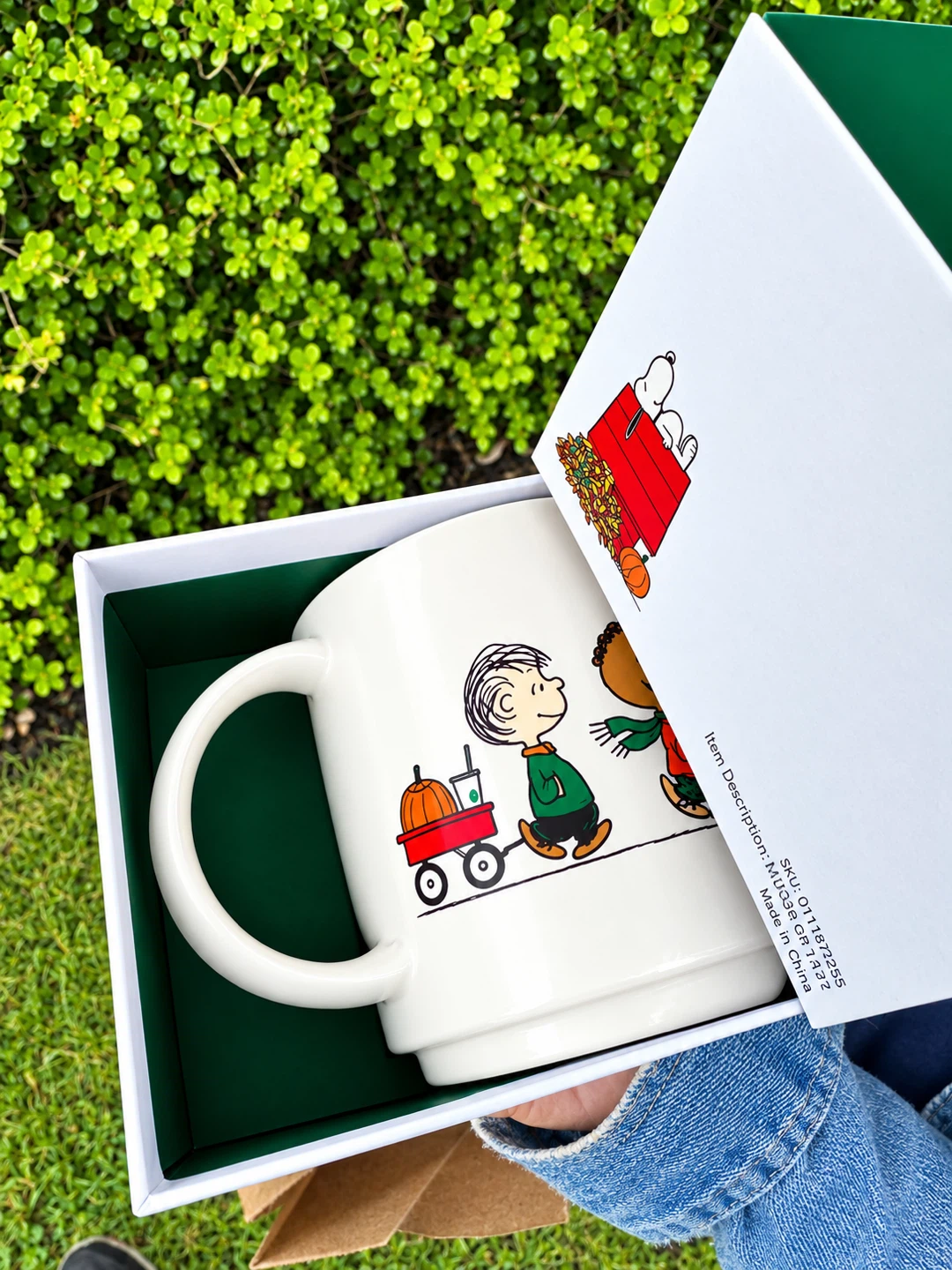 Starbucks Snoopy & Peanuts Mug - Limited Collectible - photo 2