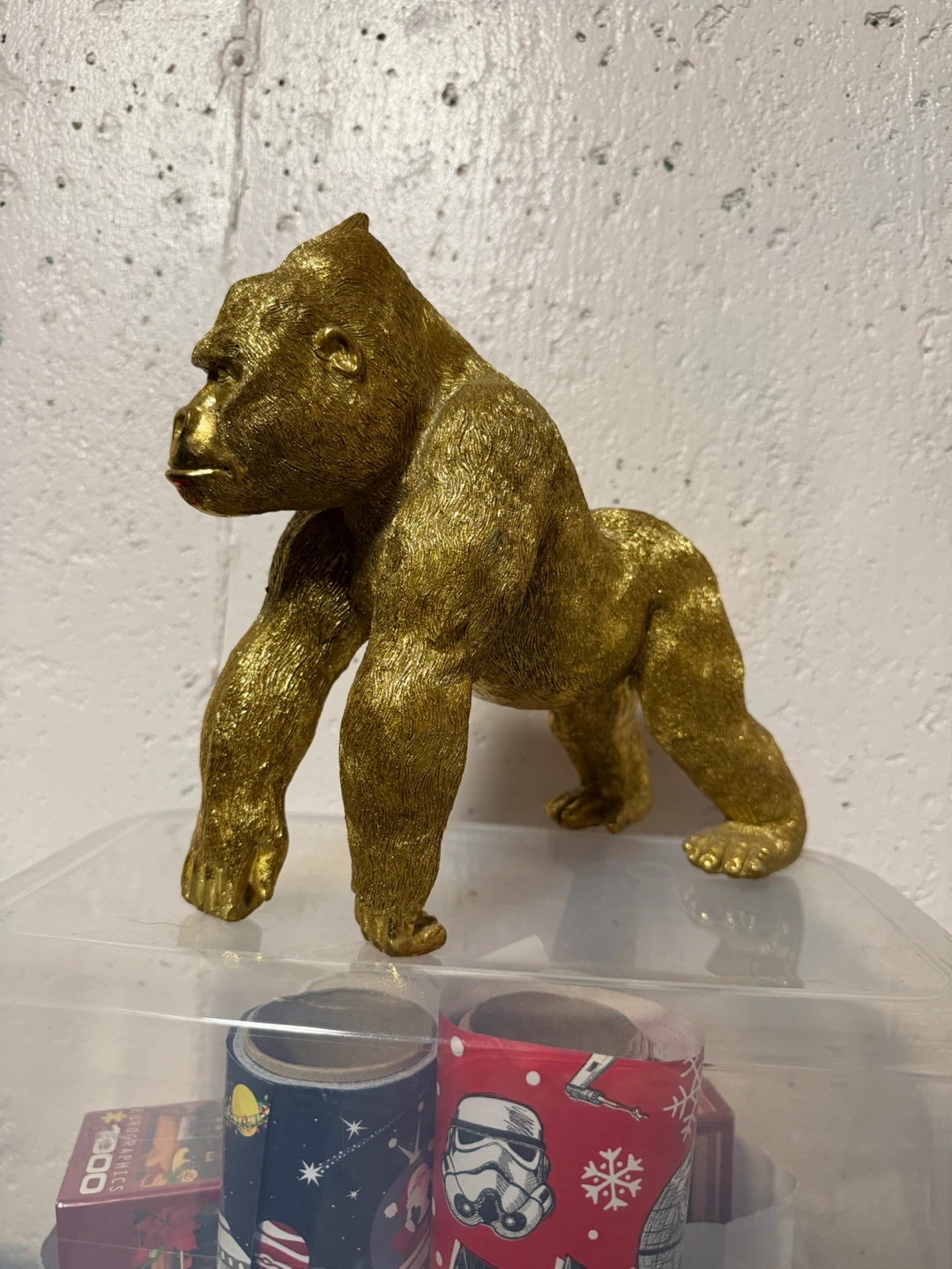 Gold Gorilla Figurine - photo 2
