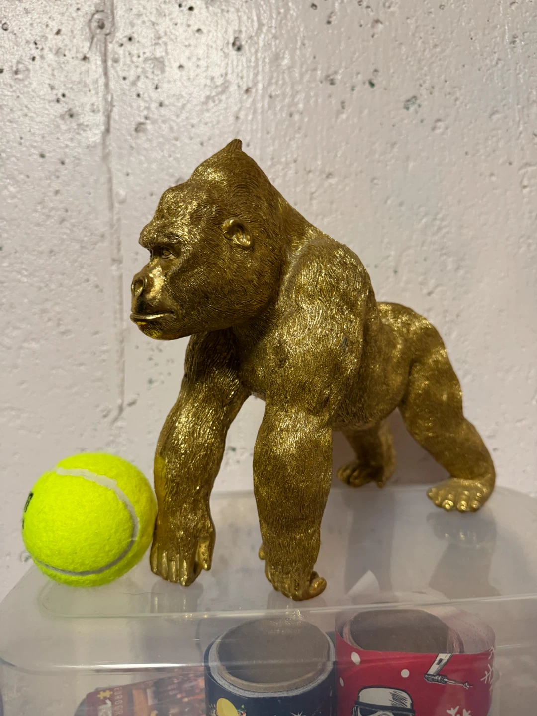 Gold Gorilla Figurine - photo 3