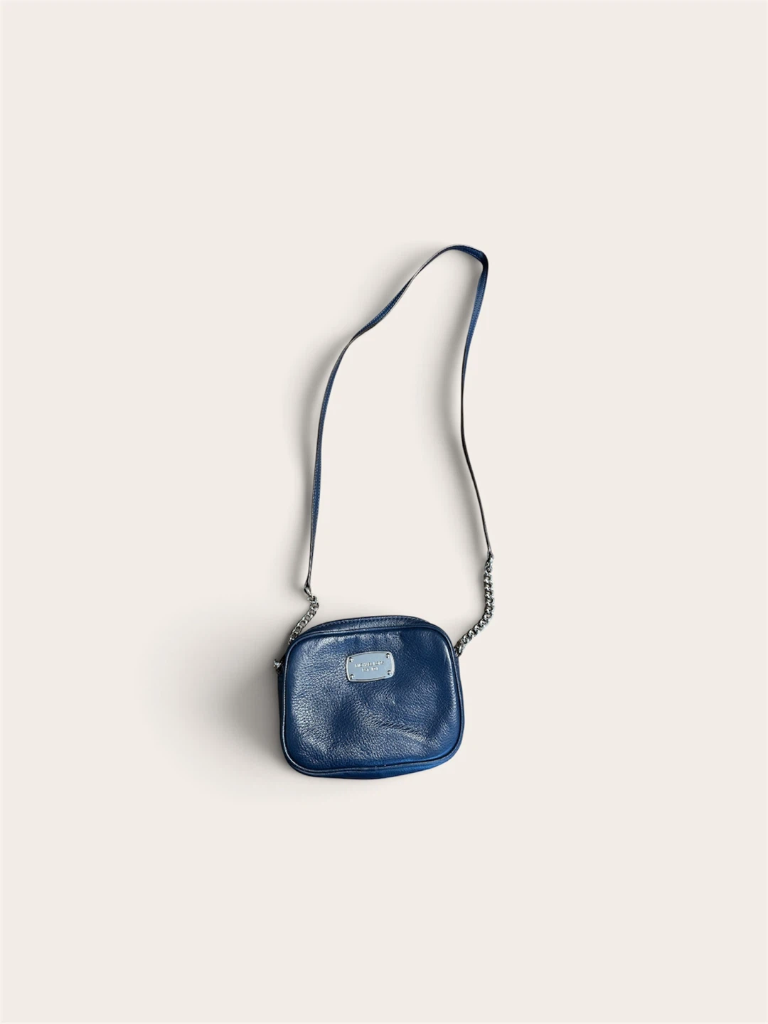 🏈 Michael Kors Navy Blue Leather Crossbody Bag
