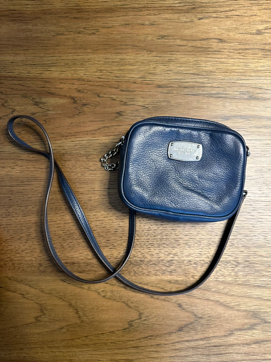 🏈 Michael Kors Navy Blue Leather Crossbody Bag - photo 3