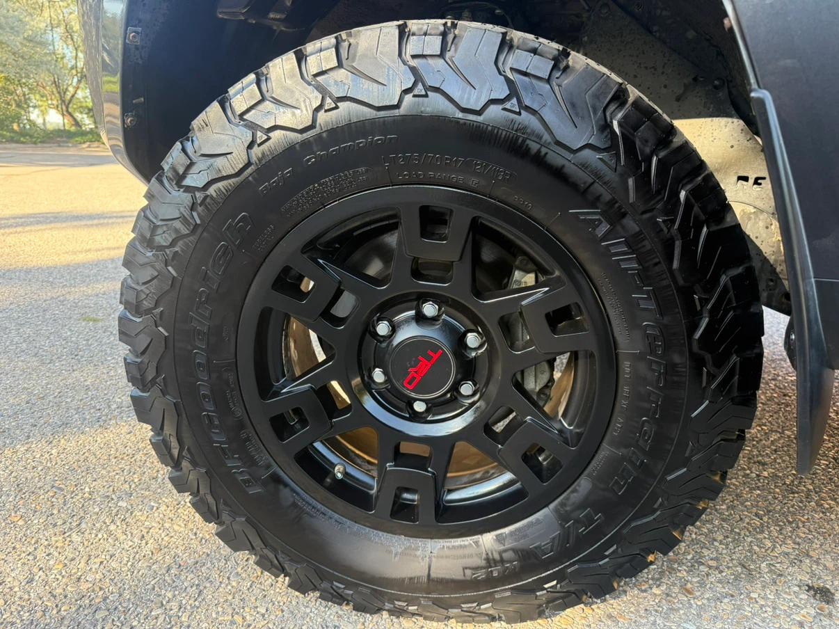 2016 Toyota 4Runner Trail Edition *83k* - photo 5