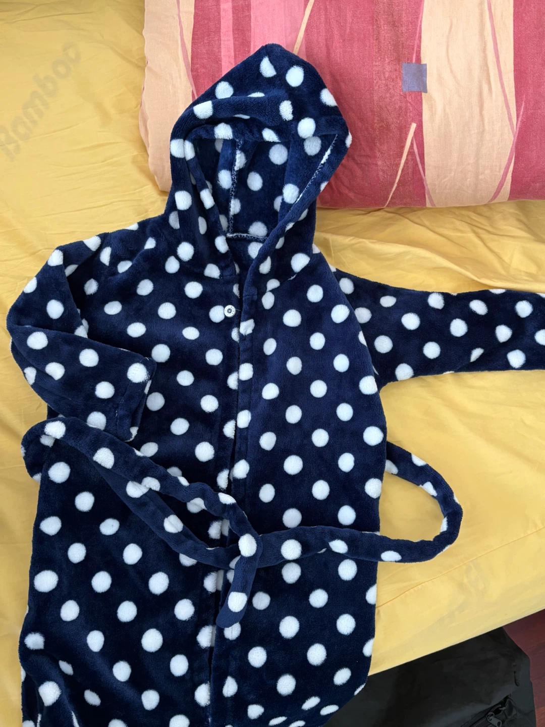 🌸 Kids Swimwear & Cozy Bathrobe Bundle – $10 🌸 - photo 3