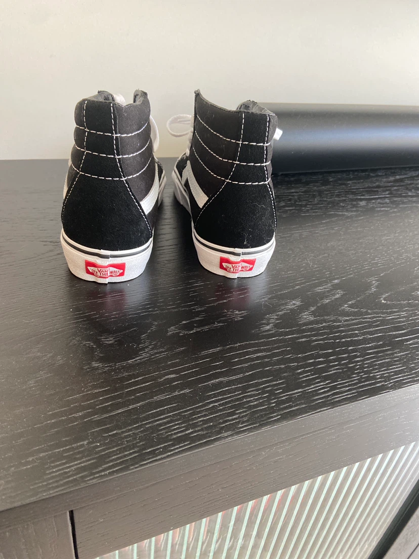 🏈 New Vans Sk8-Hi Black High Top Sneakers - photo 3