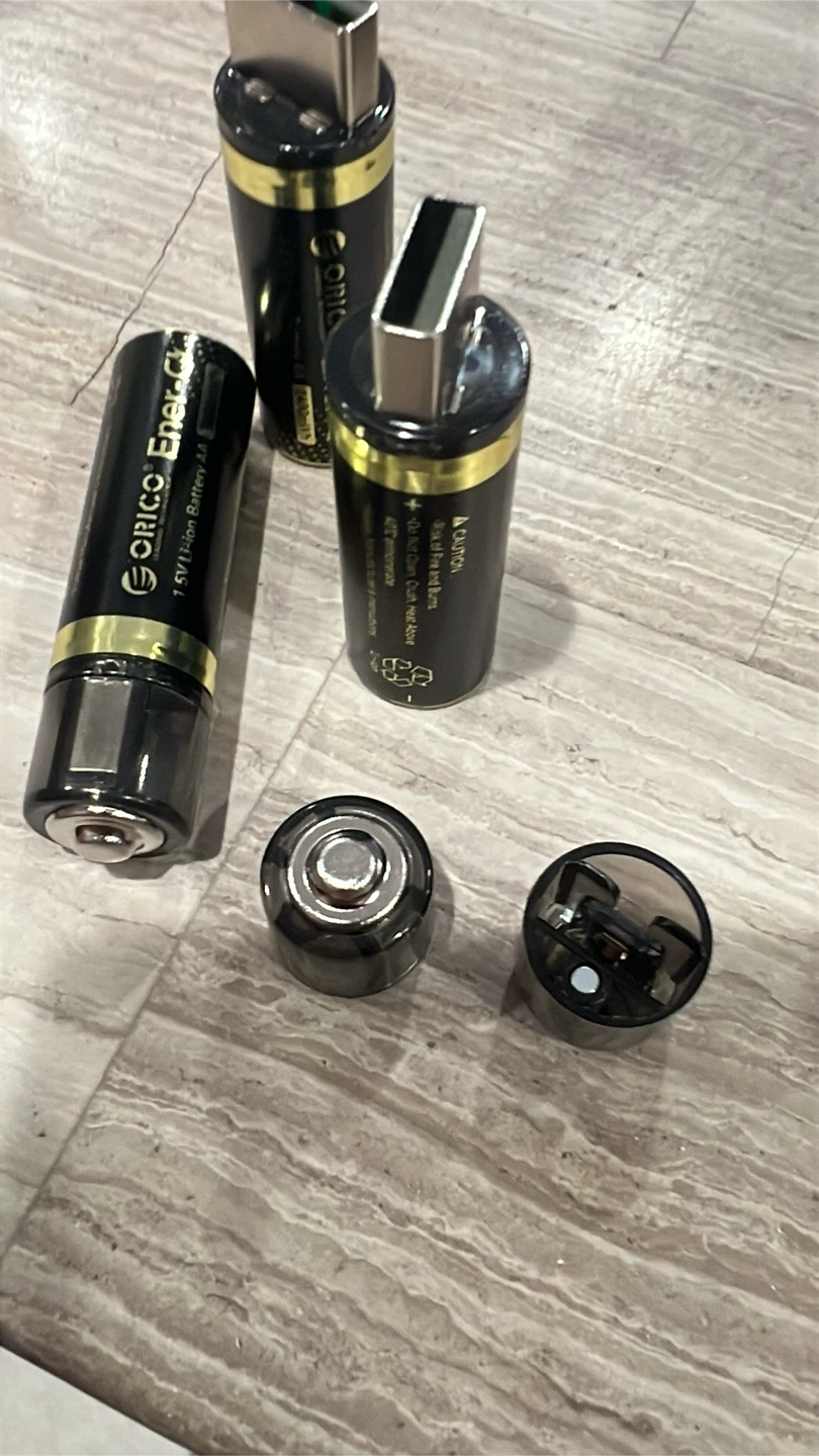 Orico Ener-G Rechargeable AA Li-ion Batteries 🏈