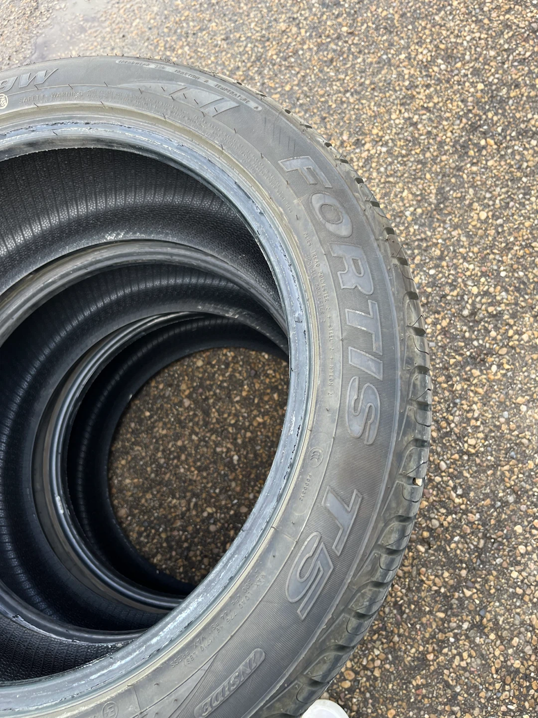 3 tire Maxtrek Fortis T5  235/50R19 - photo 2
