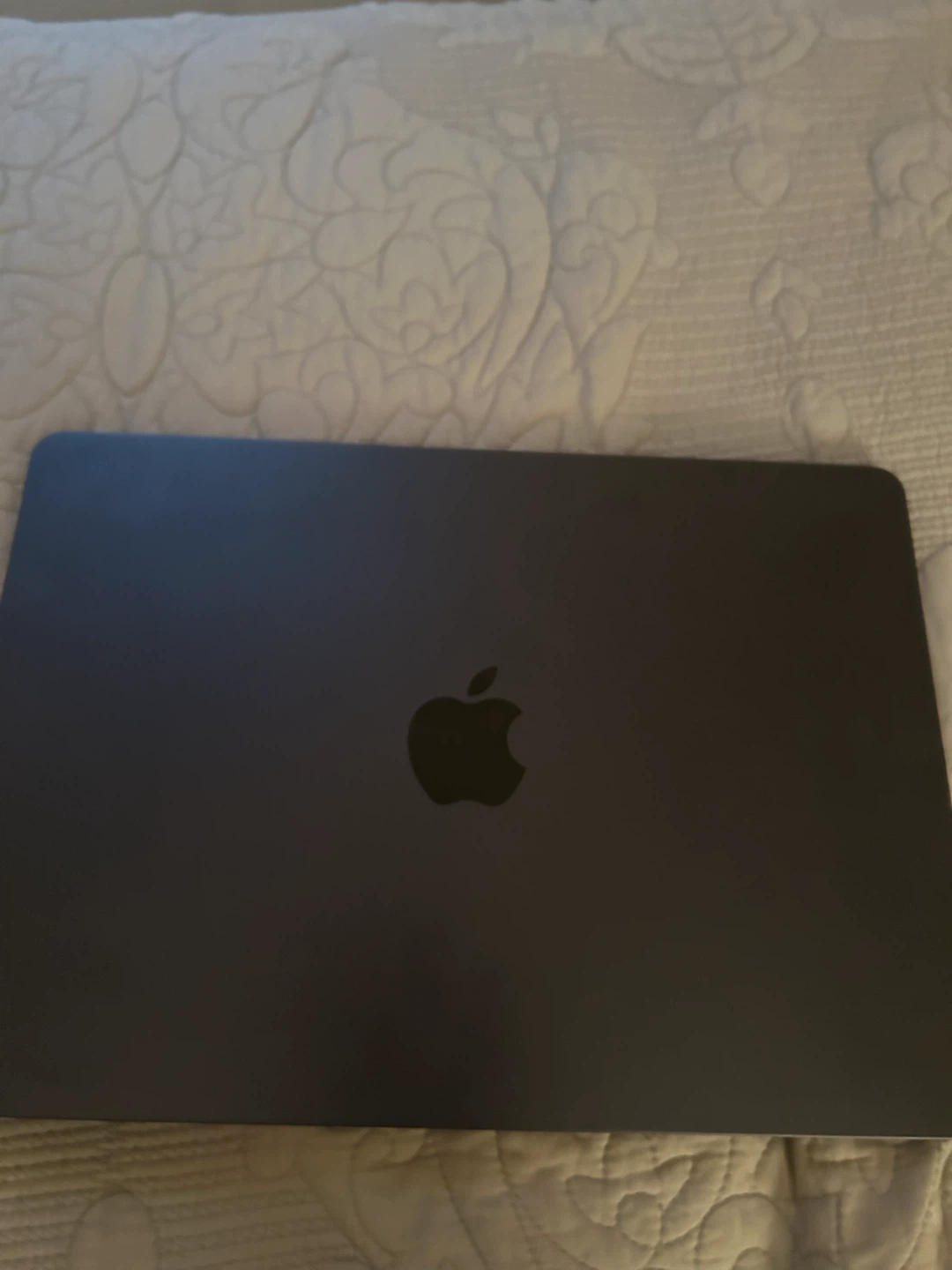 Apple MacBook Air M2 2022 24GB