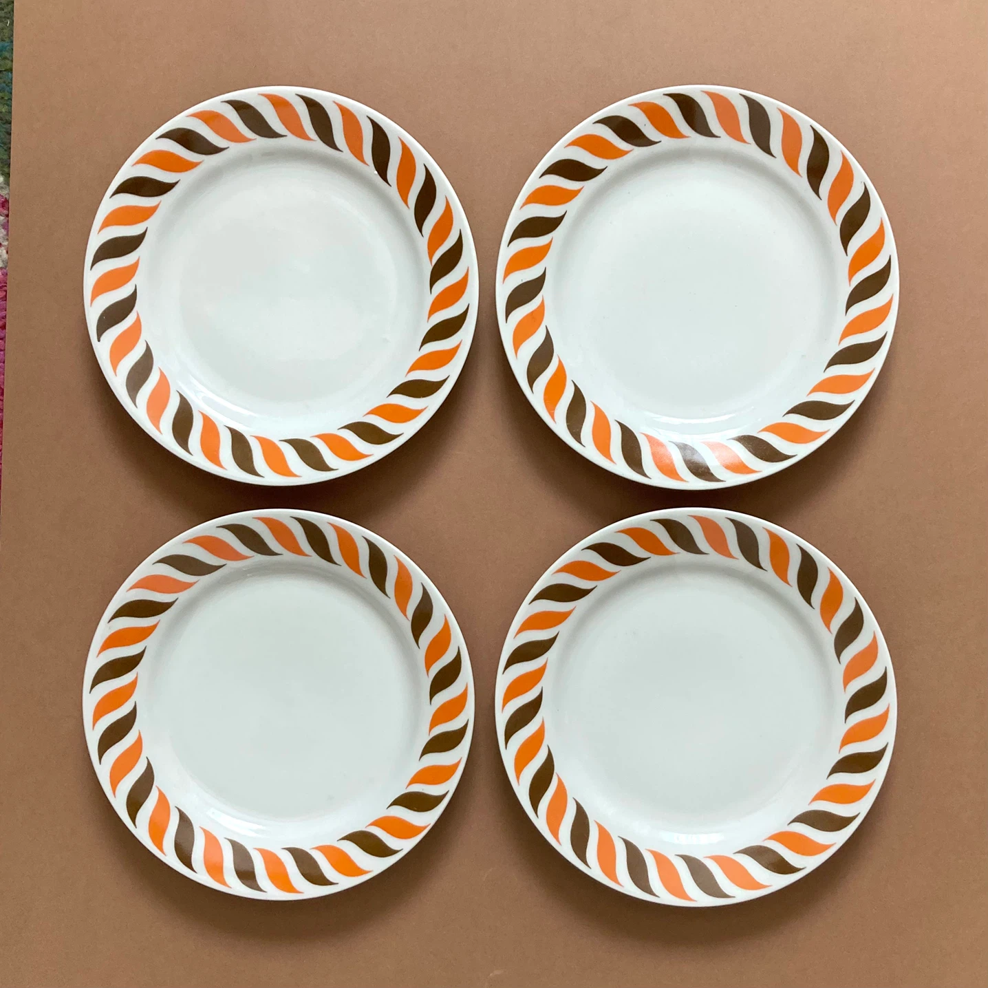 Set of 4 Vintage 1970s Kahla Germany Salad Plates - photo 2