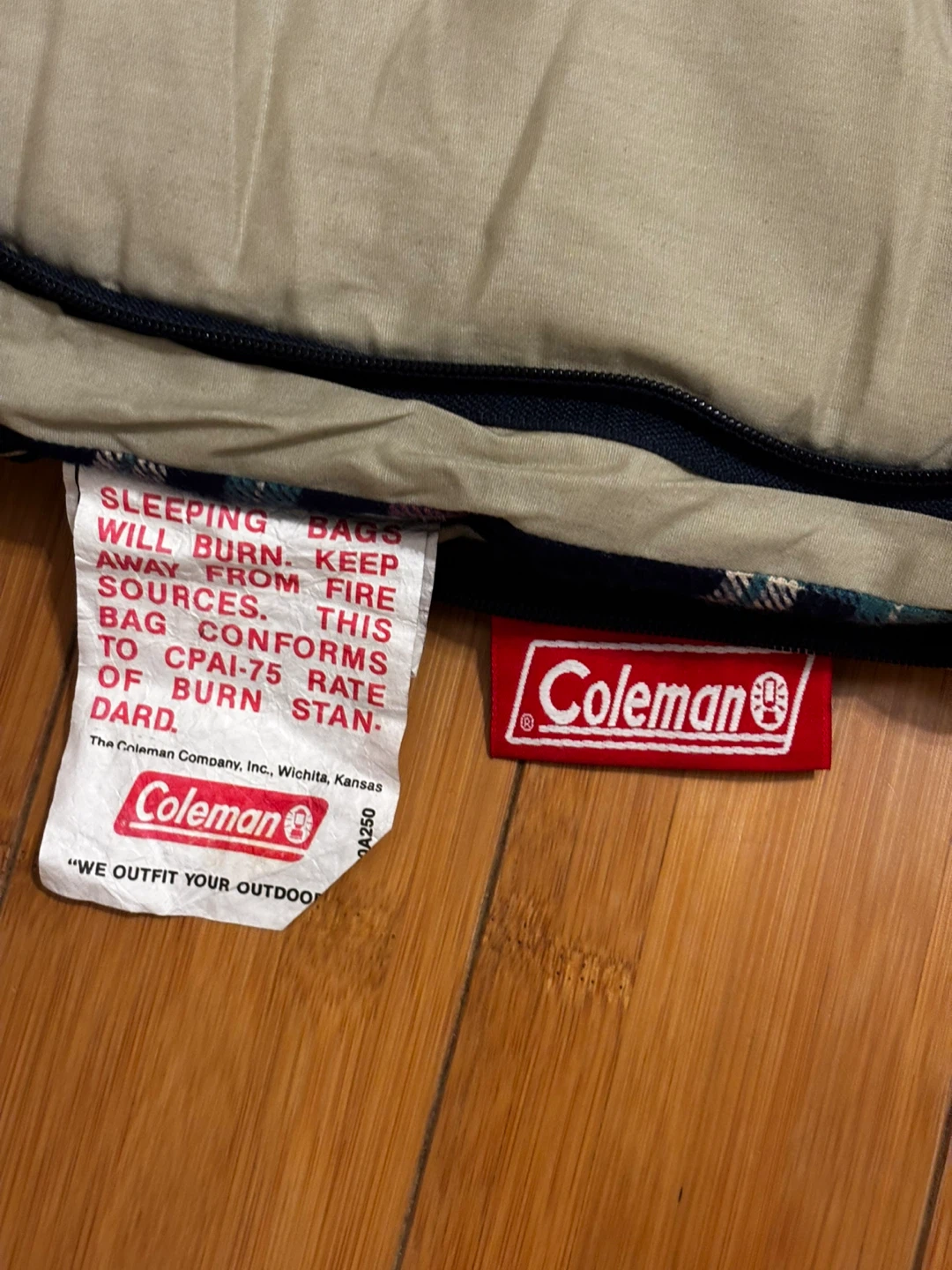 Coleman Plaid Lined Sleeping Bag - photo 2