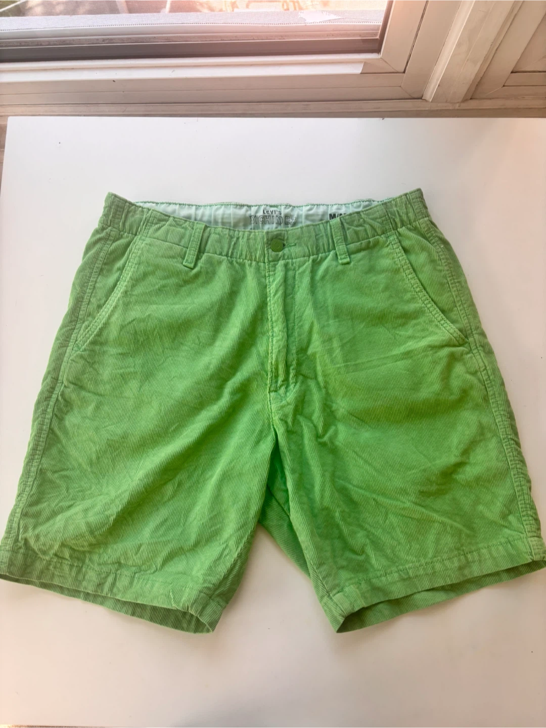 Levi's Corduroy Shorts - Green - Size M - photo 3