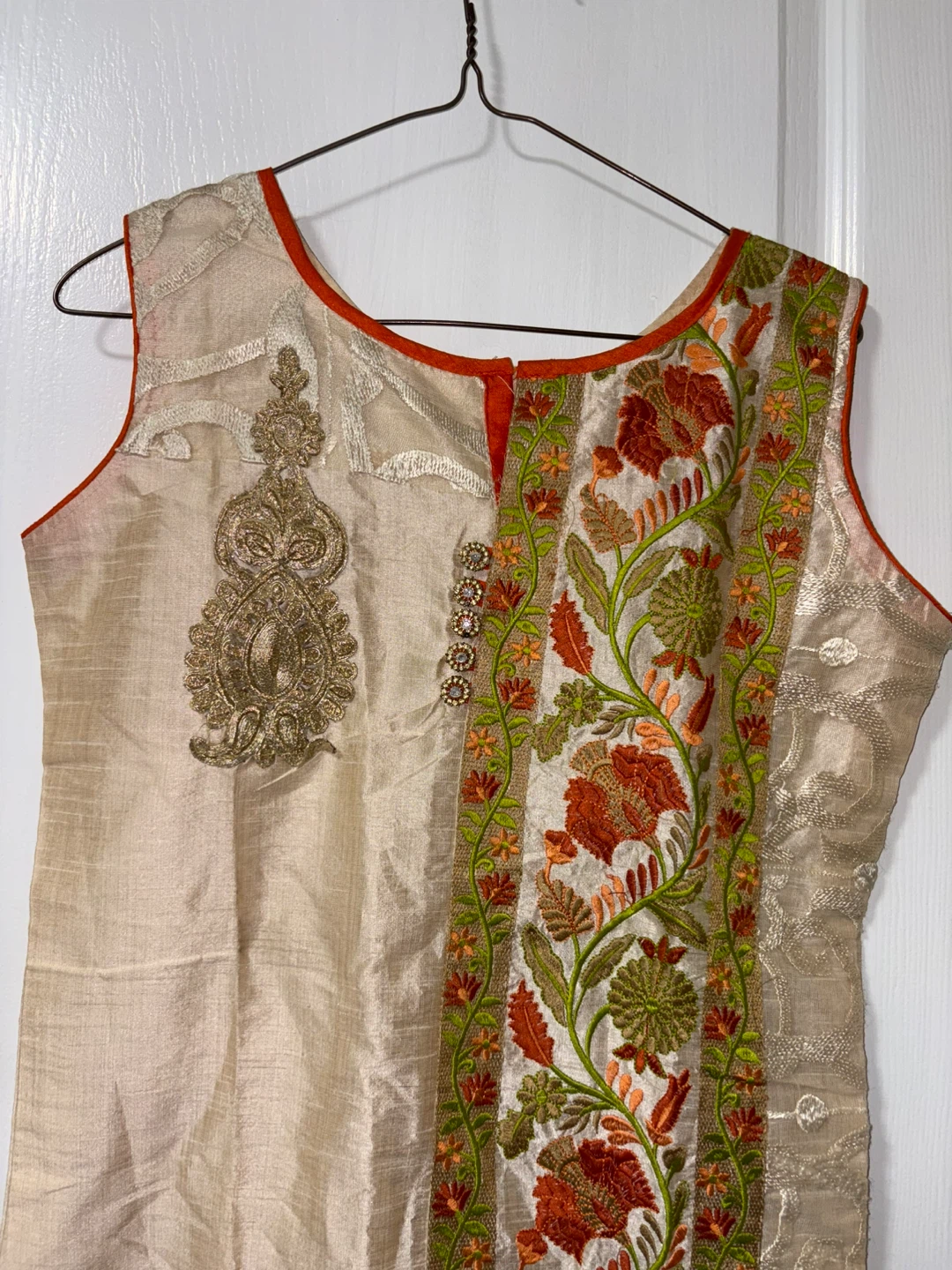 Two Sleeveless Traditional Kurtas top - photo 3