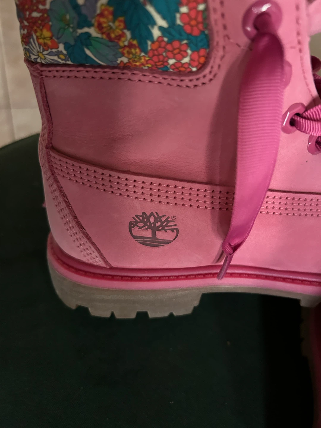Timberland Pink Floral Boots - photo 4